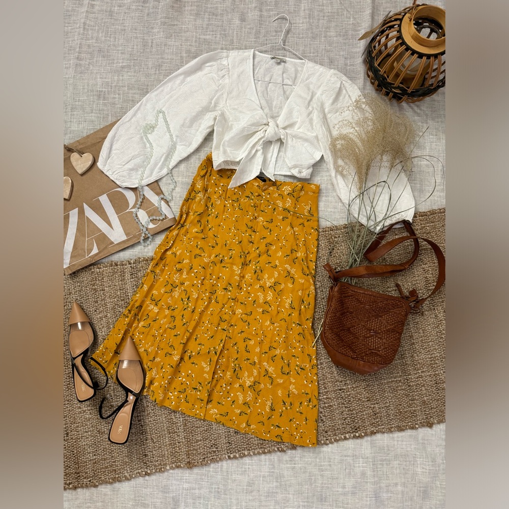Floral midi skirt Banana Republic
